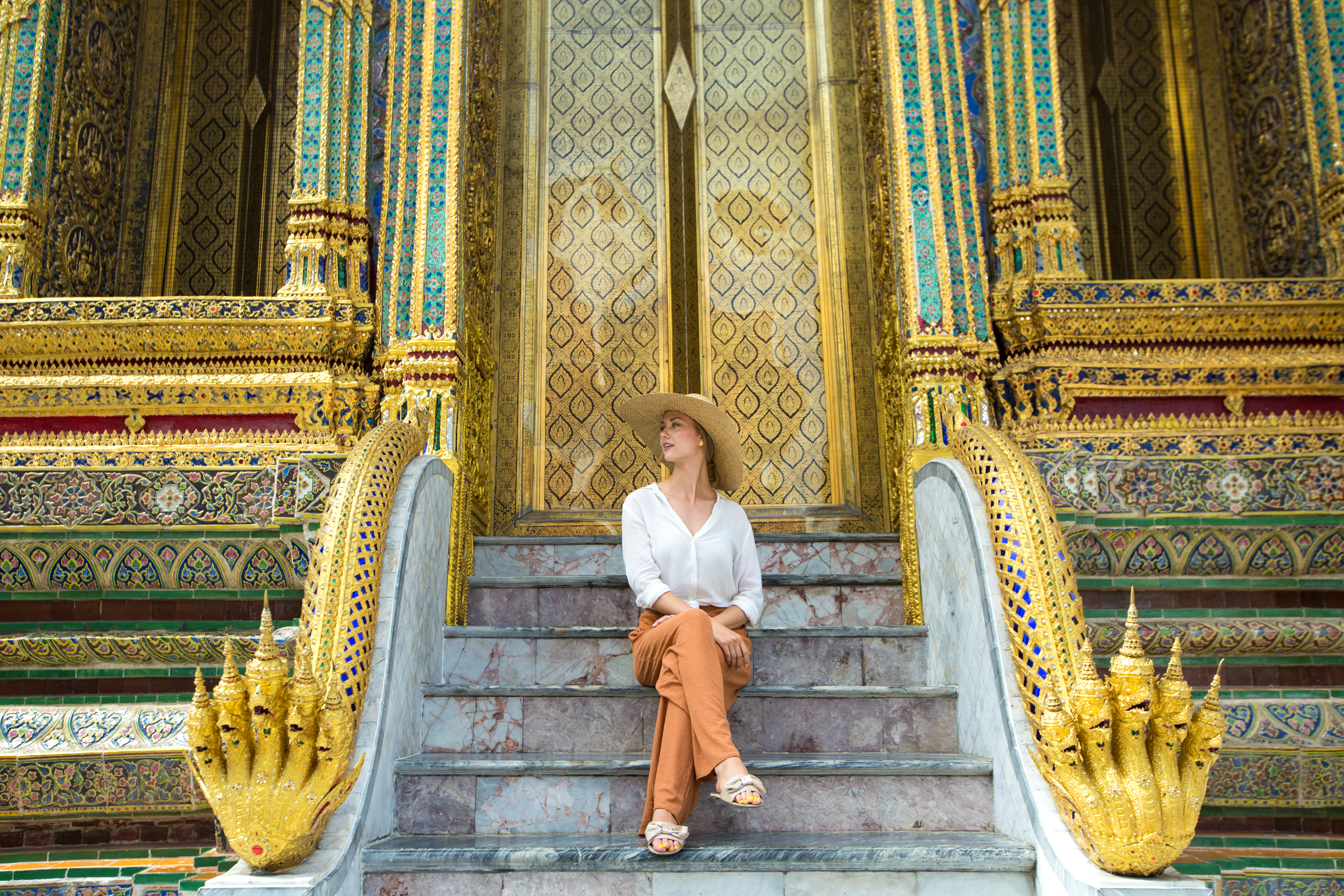 Lauren Howe in Thailand