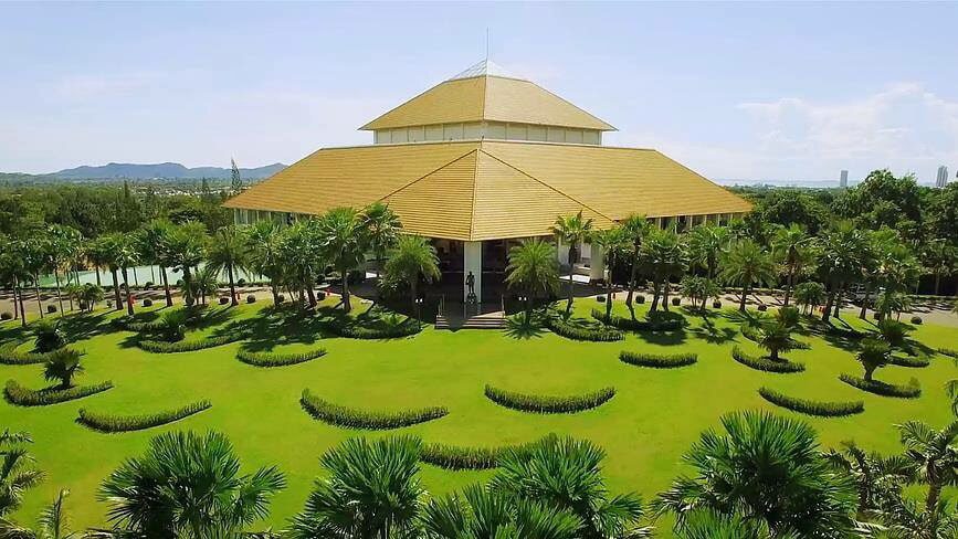 Phoenix Gold Golf & Country Club