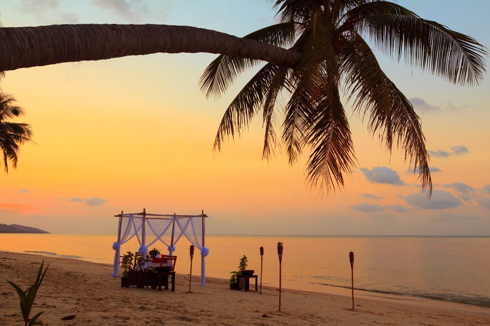 Romantic dinner in Thailand on the beach - honeymoon