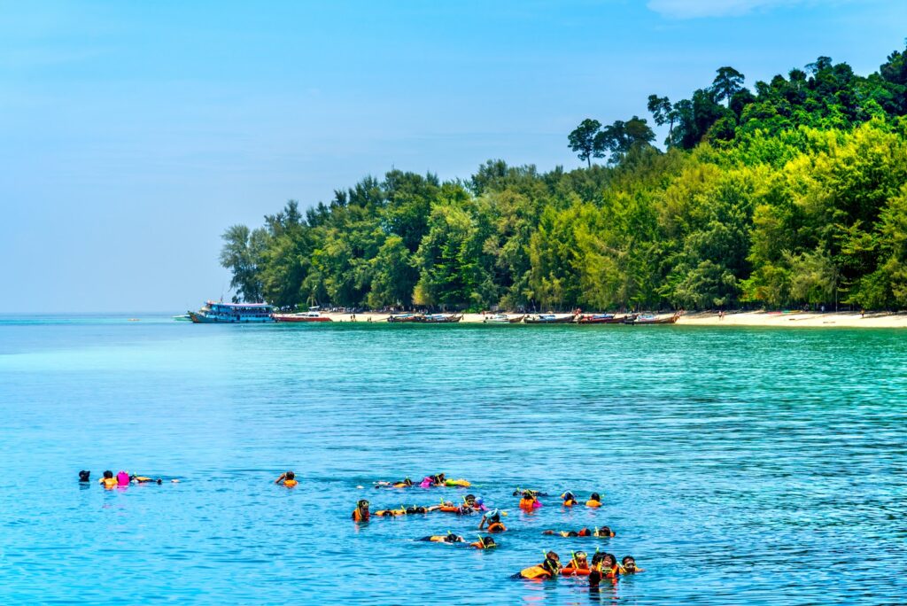 Snorkeling at Ko Kradan | Thailand Insider