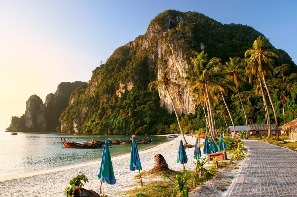 Ton Sai Beach