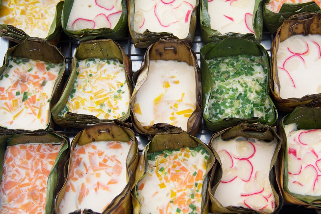 Khai Pam at Kad Kongkao Market | Thailand Insider