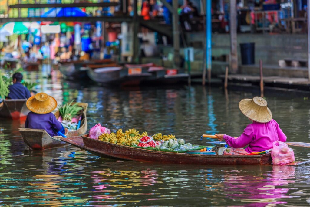 Damnoen Saduak Floating Market