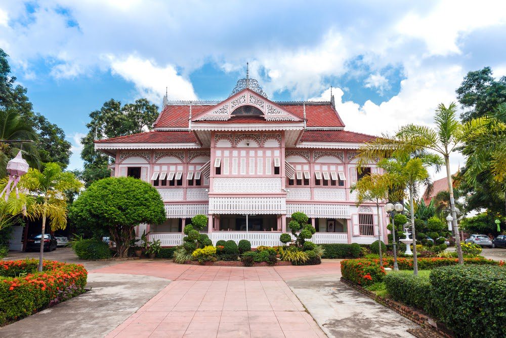 Khum Wongburi | Thailand Insider