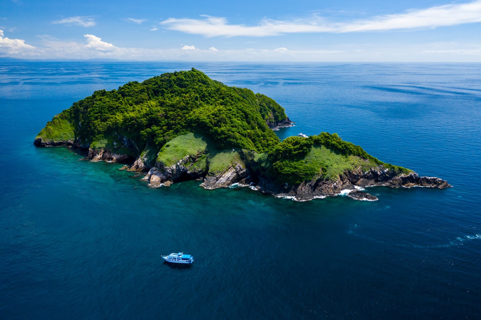 7 Islands Around Phuket - Thailand Insider