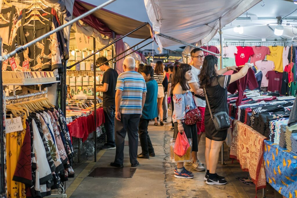 Ratchada Train Market