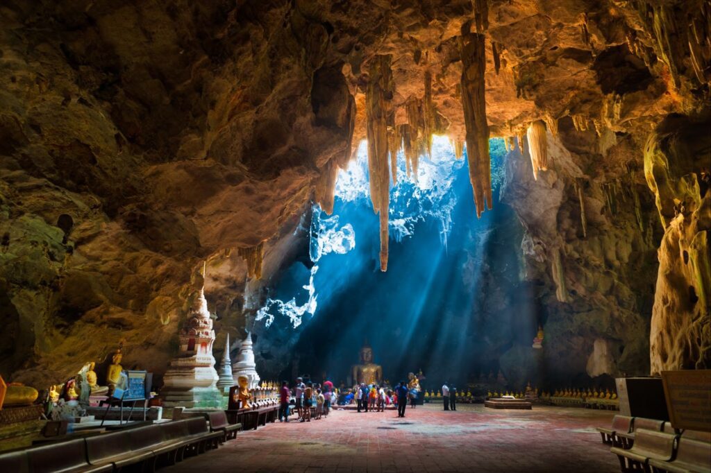 Tham Khao Luang