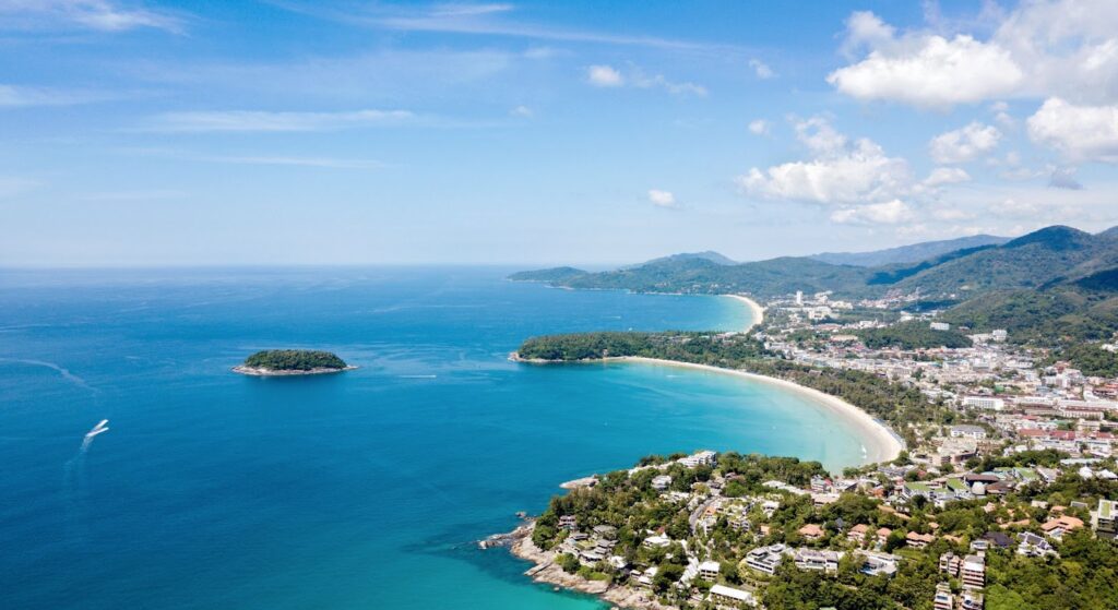 Kata Noi Beach