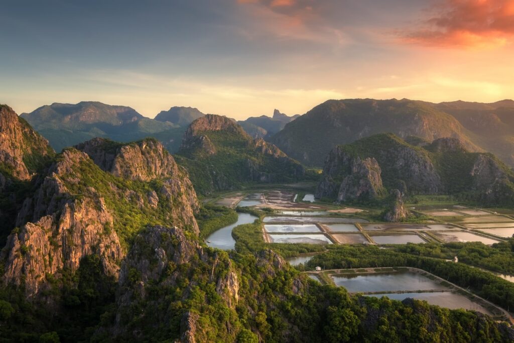 Khao Daeng Viewpoint | Thailand Insider
